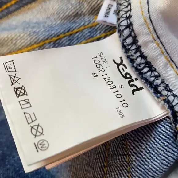 🍒[ X-Girl ] Butterfly Print Acid Wash Straight Leg Jeans - Picture 10 of 15